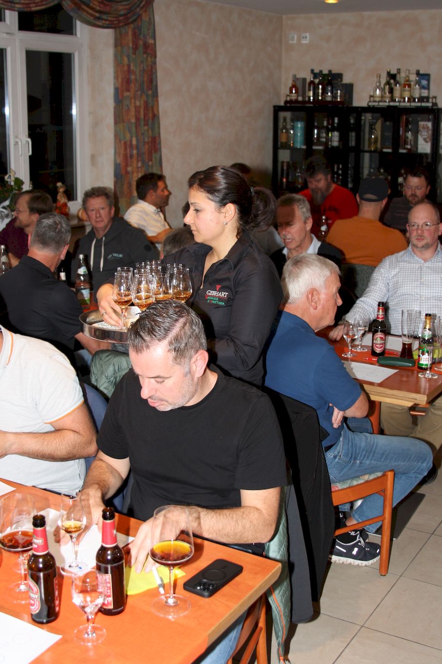 Weinhaus Gebhart Engens